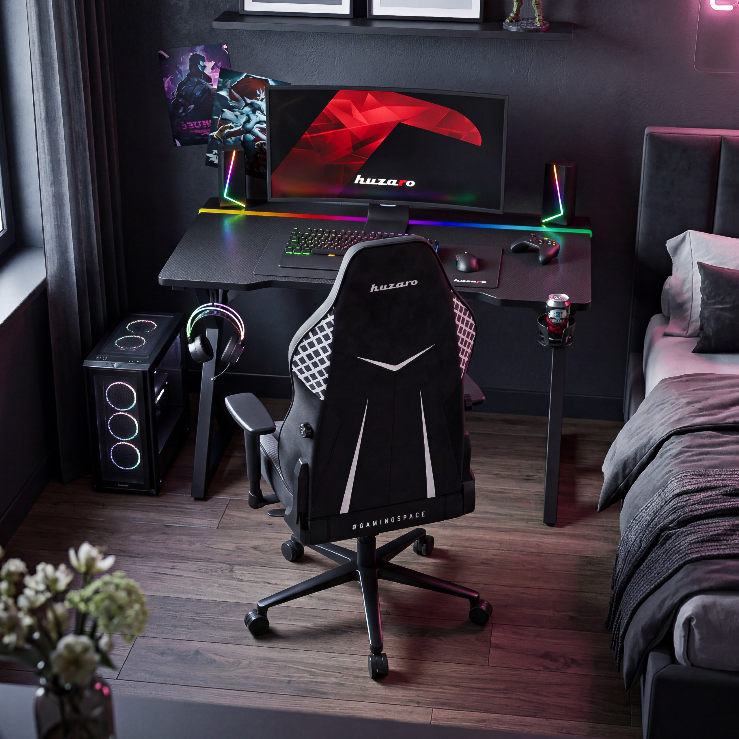 Herný stôl s LED osvetlením Huzaro Hero 2.4 RGB Black