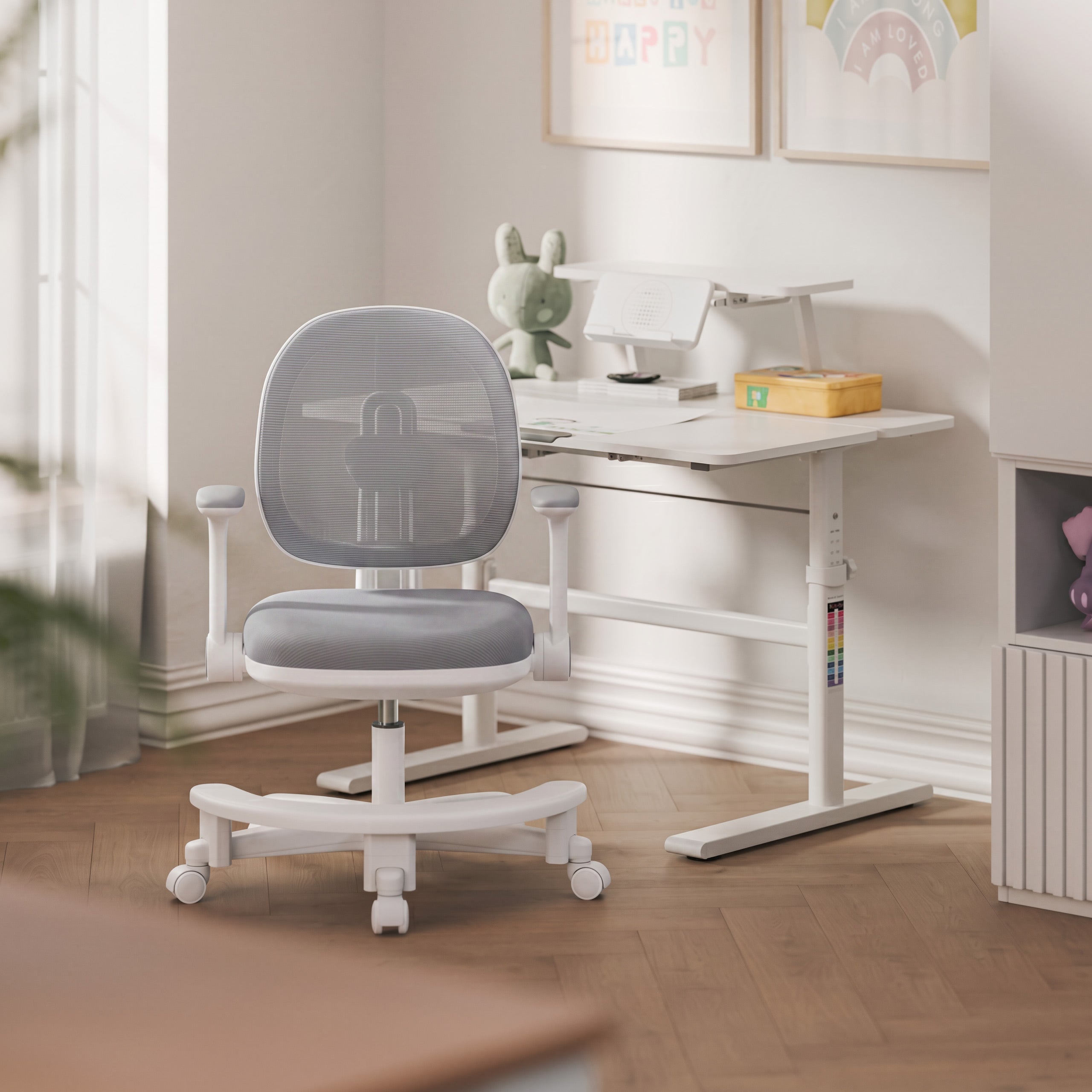 Ergonomická detská stolička k písacímu stolu Mark Adler Junior 3.6 Grey